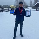 Знакомства: Артем, 31 год, Киров