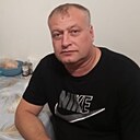 Знакомства: Олег, 40 лет, Астана