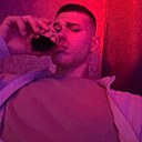 Знакомства: Паша, 19 лет, Гомель