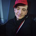 Знакомства: Максим, 25 лет, Красноярск