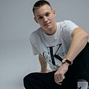 Знакомства: Максим, 18 лет, Сергиев Посад