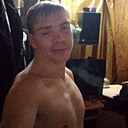 Знакомства: Кирюша, 33 года, Новосибирск