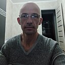 Знакомства: Виктор, 46 лет, Караганда