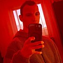 Знакомства: Виктор, 18 лет, Копейск