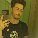 Знакомства: Артём, 21 год, Звенигород