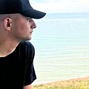 Знакомства: Юрий, 24 года, Октябрьское (Крым)