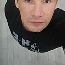 Знакомства: Антон, 31 год, Волжск