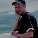 Знакомства: Илья, 19 лет, Симферополь