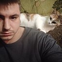 Знакомства: Макс, 21 год, Донецк