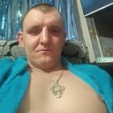 Знакомства: Леонид, 37 лет, Топки