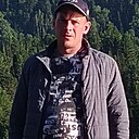 Знакомства: Евгений, 39 лет, Новоалтайск
