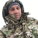 Знакомства: Gio, 41 год, Батуми