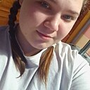 Знакомства: Полина, 21 год, Саратов