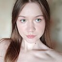 Знакомства: Kiki, 18 лет, Москва
