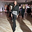 Знакомства: Ангелина, 32 года, Каменск-Уральский