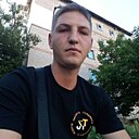 Знакомства: Олег, 32 года, Киев