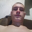 Знакомства: Кирилл, 19 лет, Абакан