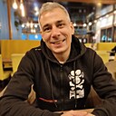 Знакомства: Евгений, 47 лет, Москва