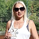 Знакомства: Оля, 40 лет, Москва