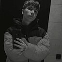 Знакомства: Даня, 18 лет, Кишинев