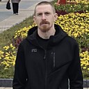 Знакомства: Артем, 32 года, Алейск