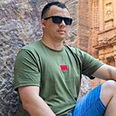 Знакомства: Олег, 31 год, Самара