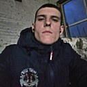 Знакомства: Олег, 28 лет, Киров