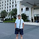 Знакомства: Aziz, 25 лет, Ташкент