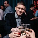 Знакомства: Евгений, 39 лет, Покров