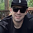 Знакомства: Олег, 39 лет, Петропавловск