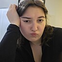 Знакомства: Вика, 21 год, Санкт-Петербург