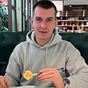 Знакомства: Кирилл, 25 лет, Астрахань