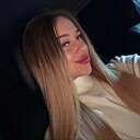 Знакомства: Валерия, 21 год, Уссурийск