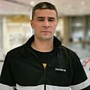 Знакомства: Ильдар, 35 лет, Набережные Челны