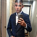 Знакомства: Митя, 18 лет, Владивосток