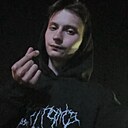 Знакомства: Алик, 21 год, Курган