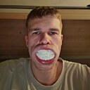 Знакомства: Артём, 21 год, Гродно