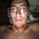 Знакомства: Кирилл, 21 год, Агрыз