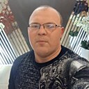 Знакомства: Евгений, 31 год, Островец