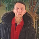 Знакомства: Олег, 50 лет, Чернигов
