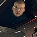Знакомства: Даниил, 21 год, Солигорск