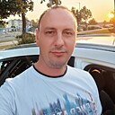 Знакомства: Максим, 39 лет, Солигорск