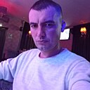 Знакомства: Вадим, 32 года, Абакан