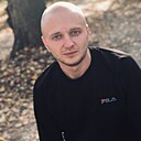 Знакомства: Денис, 32 года, Нежин