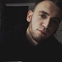 Знакомства: Евгений, 29 лет, Узловая