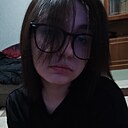 Знакомства: Полина, 20 лет, Бобруйск
