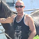 Знакомства: Валера, 38 лет, Рудный