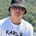 Знакомства: Денис, 23 года, Саратов