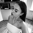 Знакомства: Елена, 19 лет, Владивосток