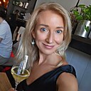 Знакомства: Анастасия, 43 года, Москва